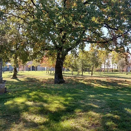 Clos De La Dime 3* Lombers