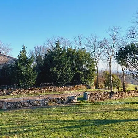 Clos De La Dime Bed & Breakfast 3*