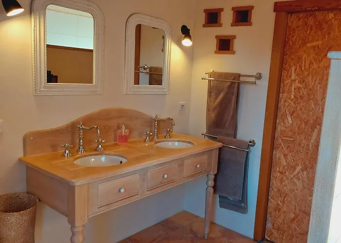 Clos De La Dime 3* Lombers